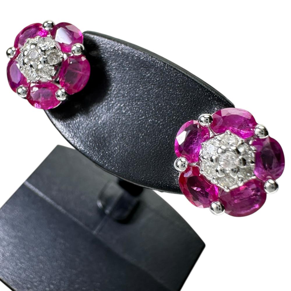 花モチーフ フラワーモチーフ ルビー 1.08×2ct ダイヤモンド 0.10×2ct