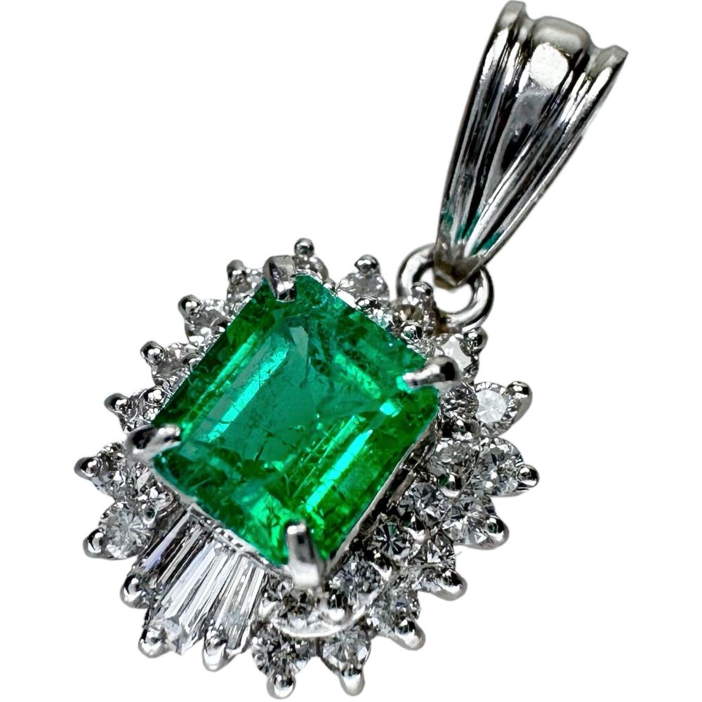 PT900 エメラルド2.00ct ペンダントトップ エメラルド 0.587ct ダイヤモンド 0.32ct ペンダントトップ Pt900