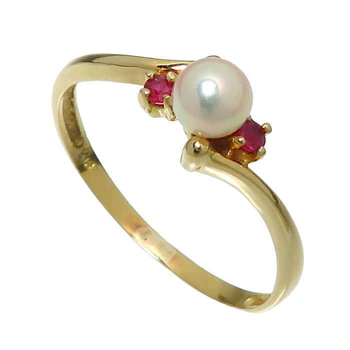 ❣️真珠の指輪　K18ゴールド真珠とルビー❗️Ｋ18指輪