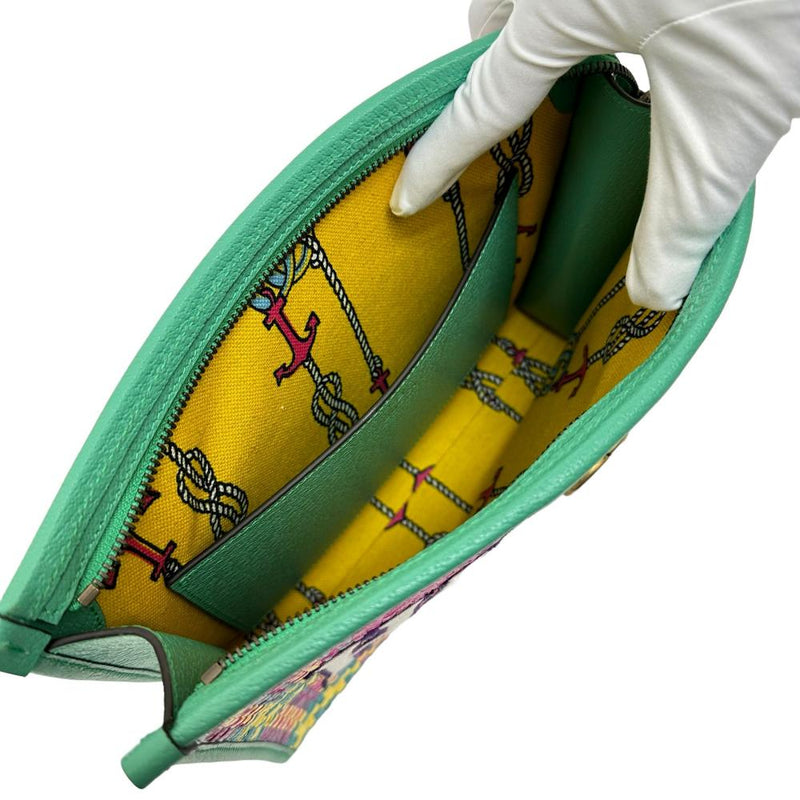 ★★最終特価品【GUCCI/グッチ】 2023年限定　ハワイロゴ 744973 クラッチバッグ レザー/ストロー グリーン/ピンク/パープル/イエロー レディース【中古】【真子質店】【GD】




【Mixx】