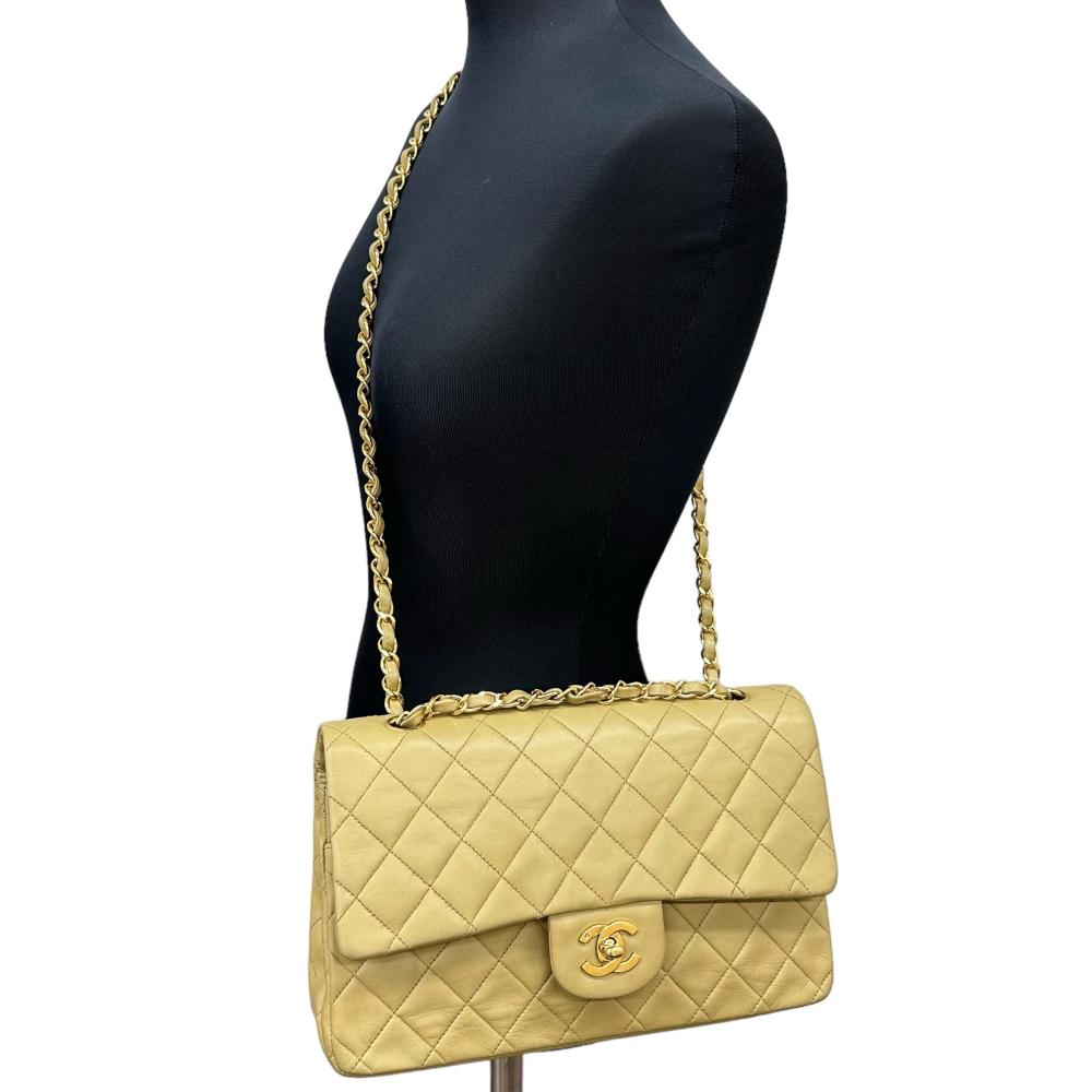 【CHANEL/シャネル】 WフラップWチェーンショルダー ギャラ有/シール有 ショルダーバッグ ラムスキン イエローベージュ/ベージュ/ゴールド金具 レディース【中古】【真子質店】【BL】【TMiYx】 CHANEL/シャネル】 WフラップWチェーンショルダー ギャラ有/シール有