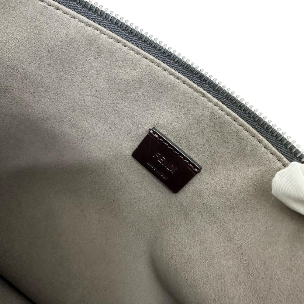 FENDI/フェンディ】 7N0078 クラッチバッグ レザー グレー/レッド 