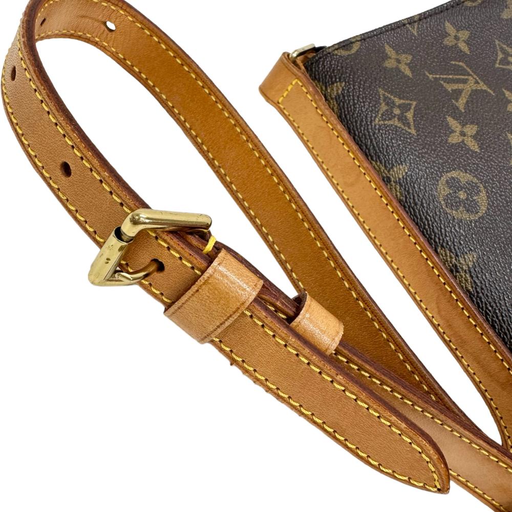 【LOUIS VUITTON/ルイ・ヴィトン】 ミュゼットタンゴ モノグラム　 M51257 ワンショルダー ショルダーバッグ PVC ブラウン レディース【中古】【真子質店】【GD】【MaSx】 LOUIS VUITTON/ルイ・ヴィトン】 ミュゼットタンゴ モノグラム M51257