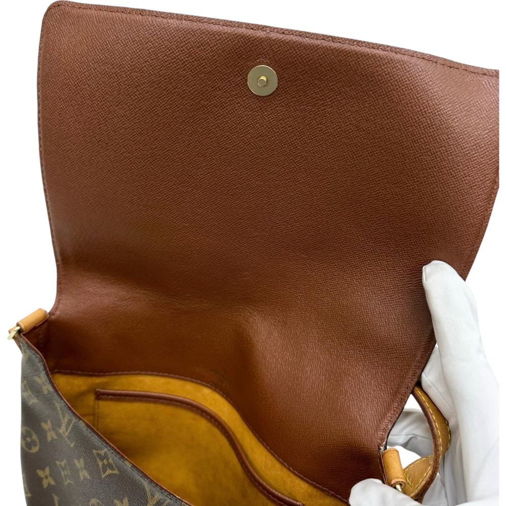 LOUIS VUITTON/ルイ・ヴィトン】 ミュゼットタンゴ モノグラム M51257 