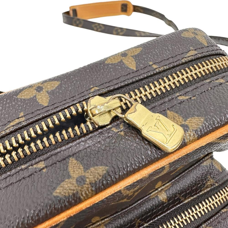 【LOUIS VUITTON/ルイ・ヴィトン】 モノグラム M45236 アマゾン ショルダーバッグ PVC ブラウン ユニセックス【中古】【真子質店】【BL】




【MaMoK】