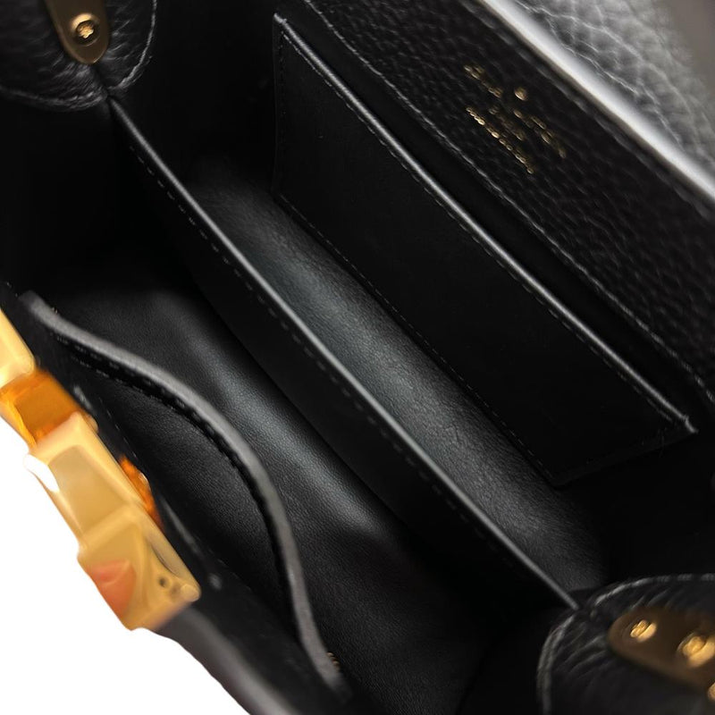 【LOUIS VUITTON/ルイ・ヴィトン】 カプシーヌMINI/カプシーヌミニ M56071 2WAYバッグ ハンドバッグ ショルダーバッグ レザー/トリヨン ブラック/ゴールド金具 レディース【中古】【真子質店】【BL】




【Moxxx】