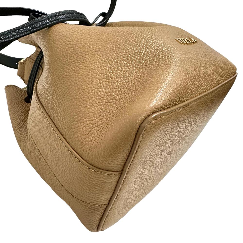 Furla/フルラ】 ショルダー メッセンジャーバッグ レザー グレー ユニ