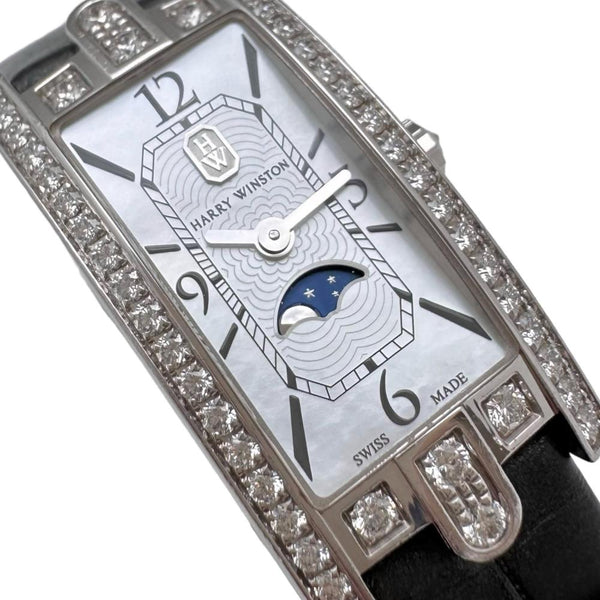 【HARRY WINSTON/ハリーウィンストン】 アヴェニューCミニ ダイヤベゼル VCQMP16WW001 保証書付き(2018年) 腕時計 K18WGホワイトゴールド/レザー クオーツ ホワイトシェル文字盤/ダークグレー革 レディース
【中古】【真子質店】【BL】




【MiTMox】
