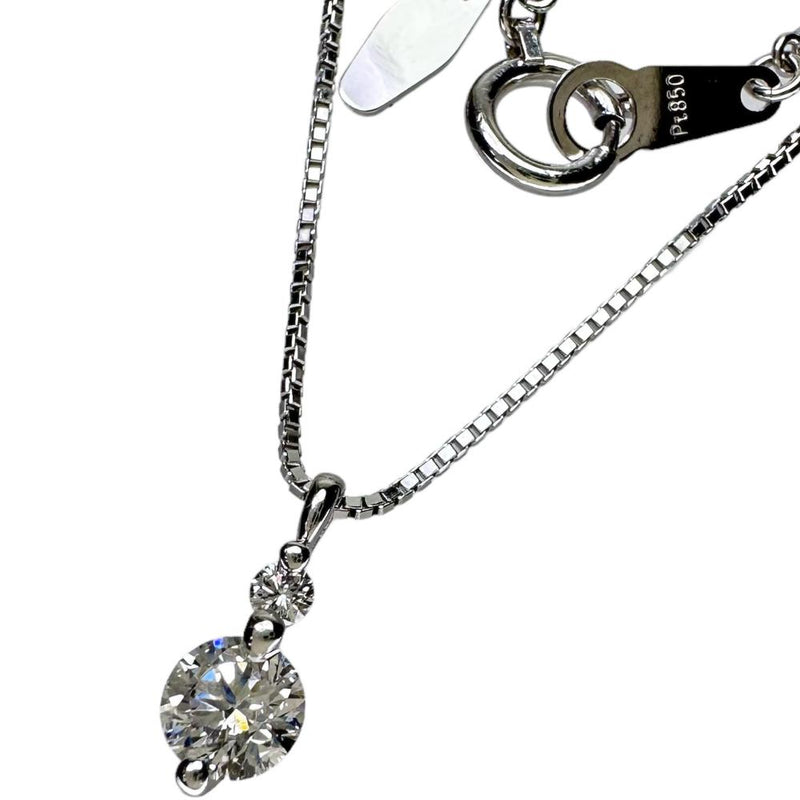 ダイヤモンド (推定F-SI2程度) 0.319ct ダイヤモンド 0.03ct ネックレス Pt900プラチナ/Pt850プラチナ 3.1g 45cm レディース
【中古】【真子質店】【NN】




【TMax】