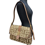 【BURBERRY/バーバリー】 ワンショルダー ショルダーバッグ キャンバス/レザー ベージュ/ブラウン/ゴールド金具 レディース【中古】【真子質店】【GD】




【IKx】