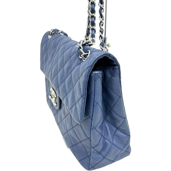 【CHANEL/シャネル】 デカマトラッセ34 Gカード/Sシール付 Wチェーン ショルダーバッグ キャビアスキン ライトネイビー/シルバー金具 レディース【中古】【真子質店】【GD】




【MaDIx】