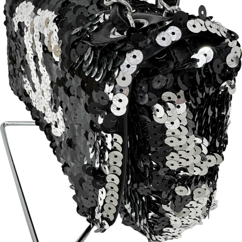 【CHANEL/シャネル】 スパンコール チェーンショルダー A38215 ロング＆ワンショルダー カード＆シール有 ショルダーバッグ 12番台（2008年頃） レザー ブラック/シルバー レディース【中古】【真子質店】【GD】




【TMoxx】