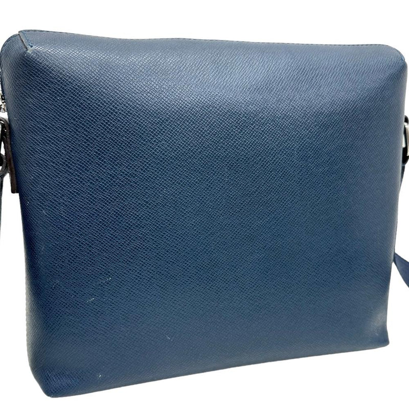 【LOUIS VUITTON/ルイ・ヴィトン】 グリゴリ・メッセンジャーPM タイガ M30236 ショルダーバッグ レザー オセアン（ネイビー） メンズ【中古】【真子質店】【GD】




【MaYx】