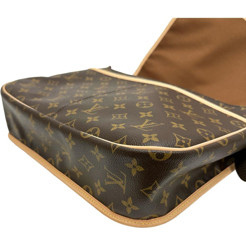 【LOUIS VUITTON/ルイ・ヴィトン】 メッセンジャー・ボスフォールGM モノグラム M40105 ショルダーバッグ PVC/レザー ブラウン メンズ【中古】【真子質店】【GD】




【IIMox】