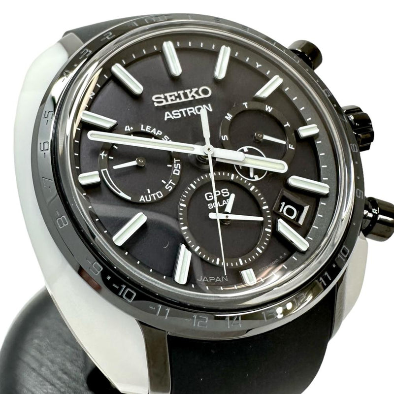 ★★最終特価品【SEIKO/セイコー】 アストロン SBXC075/5X53-0AW0 ホンダeコラボ 300本限定 GPSソーラー　保証書/ギャラ付 腕時計 チタン/ホワイトセラミック/ラバー ソーラー 黒文字盤/黒ラバーベルト メンズ
【中古】【真子質店】【GD】




【IYMiMa】