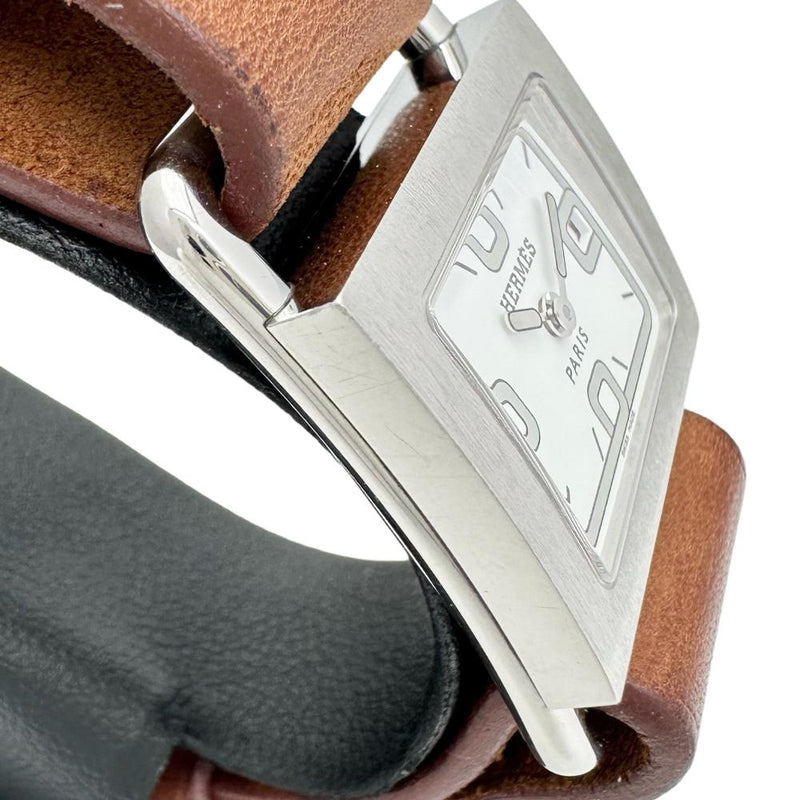 【HERMES/エルメス】 バレニア BA1.210 腕時計 ステンレススチール/レザー クオーツ ホワイト文字盤/ブラウンレザー レディース
【中古】【真子質店】【GD】




【MaIS】