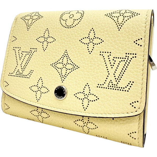 【LOUIS VUITTON/ルイ・ヴィトン】 ポルトフォイユ・イリス コンパクト モノグラムマヒナ M81517 二つ折り財布 レザー バナナ/イエロー/シルバー金具 レディース【中古】【真子質店】【GD】




【DMix】