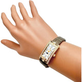 【HARRY WINSTON/ハリーウィンストン】 アヴェニューCミニ ムーンフェイズ ダイヤ入 AVCQMP16RR001 2020年購入 箱/保証書付 腕時計 K18YGイエローゴールド クオーツ ホワイトシェル文字盤/グレージュ革 レディース
【中古】【真子質店】【BL】




【MiMixx】