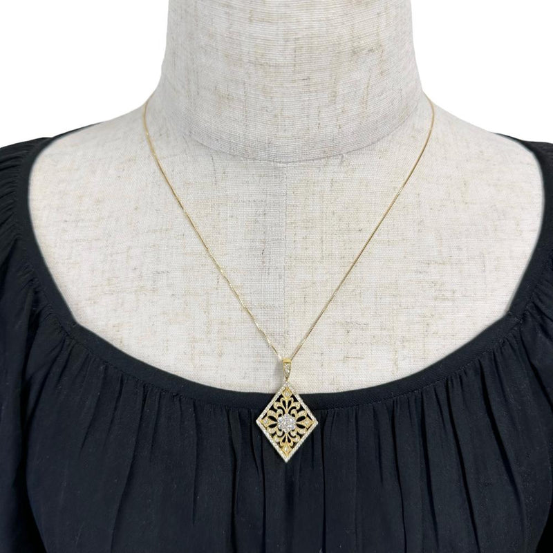 ダイヤモンド 計1.00ct ネックレス K18ゴールド 18金 5.8g 45cm レディース
【中古】【真子質店】【NN】




【MoMox】