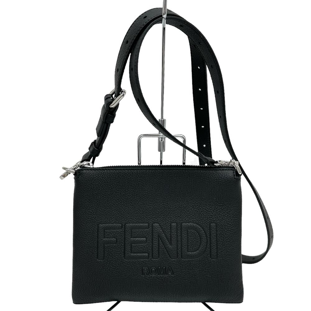 【FENDI/フェンディ】 7N0146 ロゴ ショルダーバッグ レザー ブラック/シルバー金具 レディース【中古】【真子質店】【GD】




【Yxx】