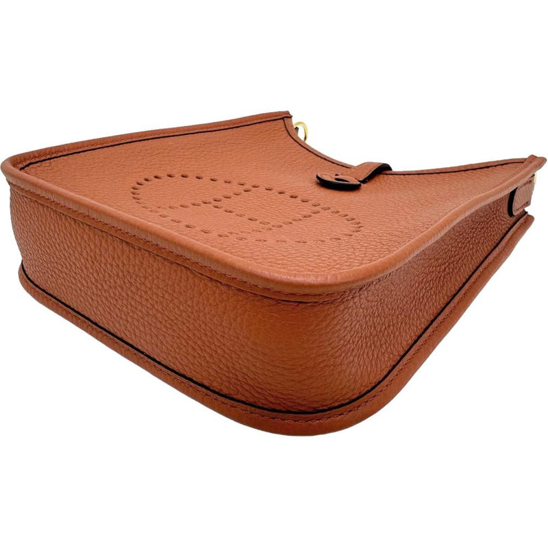 【HERMES/エルメス】 エヴリンTPM アマゾン ショルダーバッグ B刻印(2023年） トリヨンクレマンス キュイーブル（ブラウン） レディース【中古】【真子質店】【BL】




【MaSxMo】