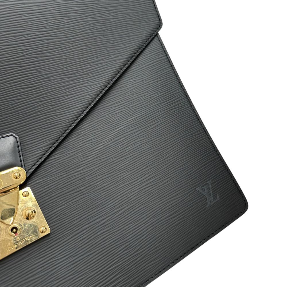 LOUIS VUITTON/ルイ・ヴィトン】 セルヴィエット・コンセイエ エピ