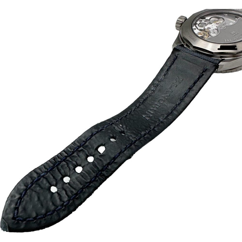 【Blancpain/ブランパン】 フィフティファゾムス バチスカーフ 5000-0240 腕時計 セラミック/コーティングキャンバス 自動巻き/オートマ ネイビー文字盤/ネイビーベルト レディース
【中古】【真子質店】【BL】




【KTxx】