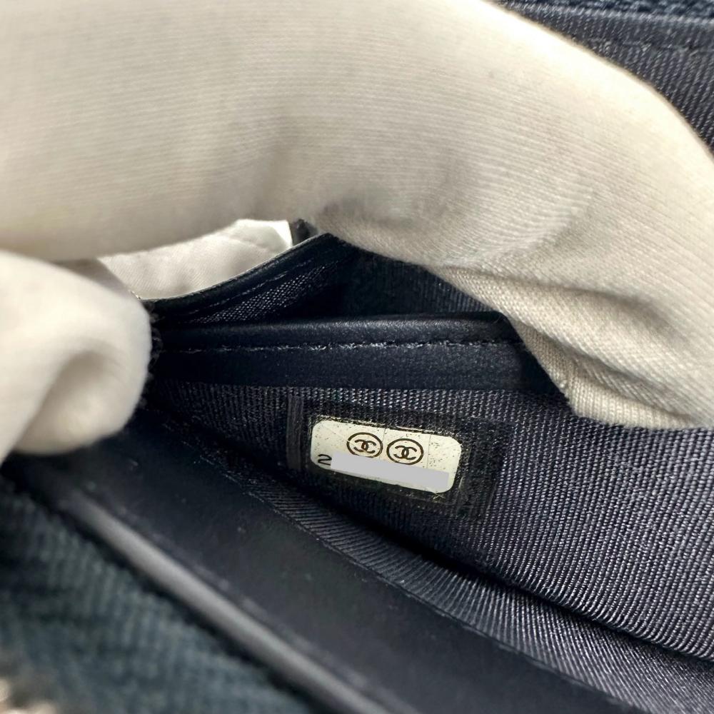 美品✨ シャネル ドーヴィル デニム ラウンドファスナー 長財布 CHANEL - ▽値下げ▽□美品□ シャネル ラウンド ファスナー 長
