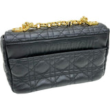 【Christian Dior/クリスチャンディオール】 カロ スモール M9241UWHC_M900 ショルダーバッグ レザー ブラック/ゴールド金具 レディース【中古】【真子質店】【BL】




【MaTKMi】
