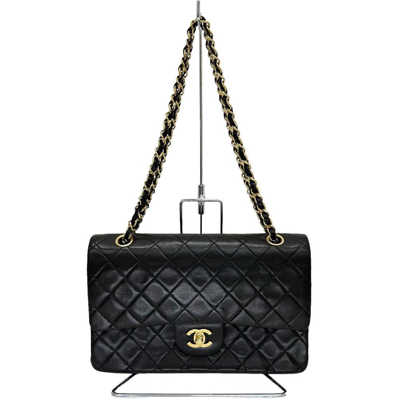 【CHANEL/シャネル】 マトラッセ WフラップWチェーン A01112 保カード＆シール有 ショルダーバッグ 2番台（1992年頃） ラムスキン ブラック/ゴールド金具 レディース【中古】【真子質店】【BL】




【TMiMox】