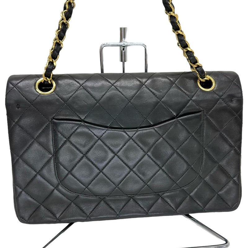 【CHANEL/シャネル】 マトラッセ WフラップWチェーン A01112 保カード＆シール有 ショルダーバッグ 2番台（1992年頃） ラムスキン ブラック/ゴールド金具 レディース【中古】【真子質店】【BL】




【TMiMox】