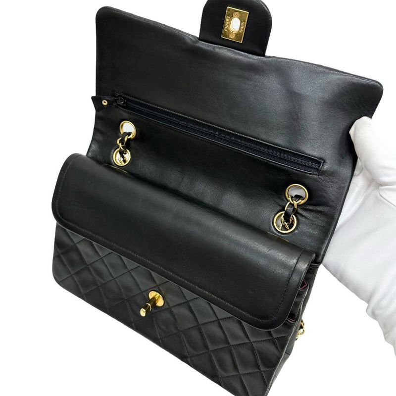 【CHANEL/シャネル】 マトラッセ WフラップWチェーン A01112 保カード＆シール有 ショルダーバッグ 2番台（1992年頃） ラムスキン ブラック/ゴールド金具 レディース【中古】【真子質店】【BL】




【TMiMox】
