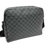 【LOUIS VUITTON/ルイ・ヴィトン】 デイトンMM ダミエグラフィット N41409 ショルダーバッグ PVC ブラック/シルバー金具 メンズ【中古】【真子質店】【BL】




【Mixx】