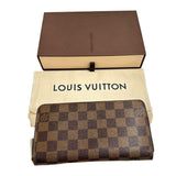 【LOUIS VUITTON/ルイ・ヴィトン】 ジッピーウォレット ダミエ N60015  長財布 ダミエキャンバス ユニセックス【中古】【真子質店】【BL】




【TMax】