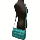 【BOTTEGAVENETA/ボッテガヴェネタ】 パデット カセット ショルダーバッグ ショルダーバッグ レザー ブルーグリーン レディース【中古】【真子質店】【BL】




【IDxx】