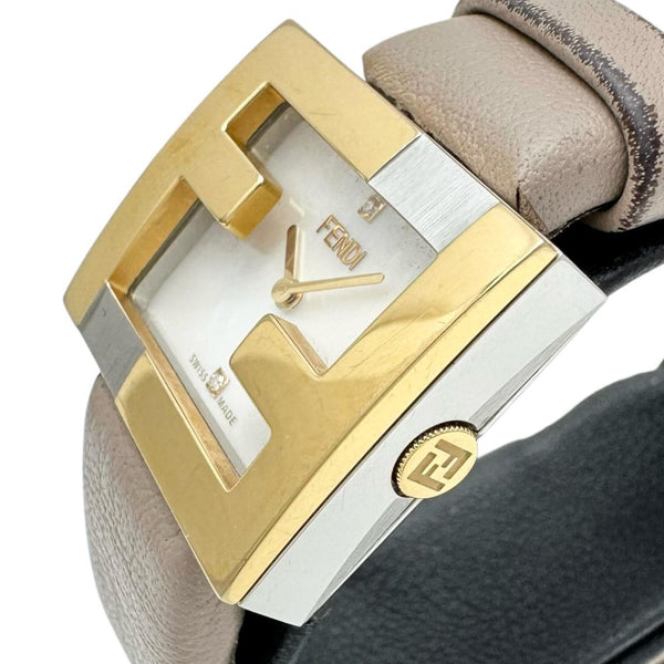 【FENDI/フェンディ】 FENDIマニア 2Pダイヤ 001-100-214 箱/保あり 腕時計 ステンレススチール/レザー/GP クオーツ ホワイトシェル文字盤/ベージュ革 レディース
【中古】【真子質店】【GD】




【MaMax】
