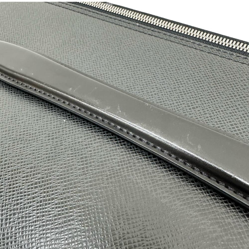【LOUIS VUITTON/ルイ・ヴィトン】 ペガス55 キャリーケース M23312 キャリーバッグ 2004年 タイガ アルドワーズ（黒） ユニセックス【中古】【真子質店】【BL】




【YYx】