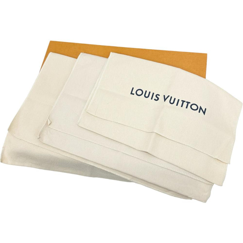 【LOUIS VUITTON/ルイ・ヴィトン】 3D トリオ メッセンジャー ダミエグラフィット ショルダーバッグ PVC/レザー アンタークティカ（グレー＆ホワイト） メンズ【中古】【真子質店】【BL】




【TMaDMa】