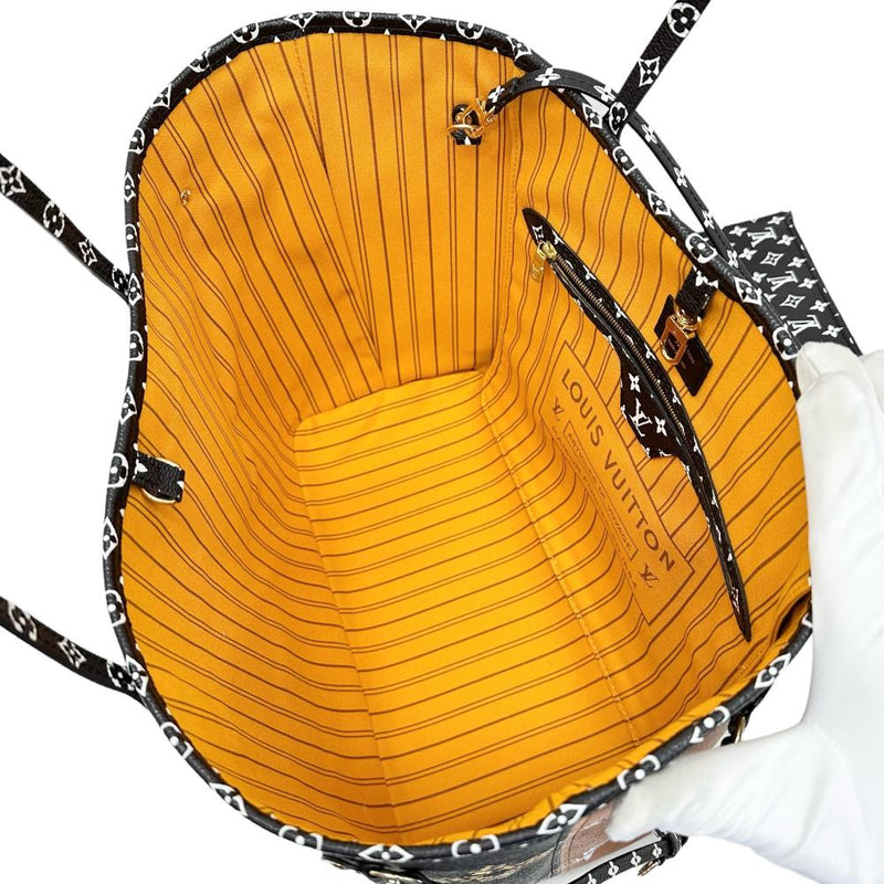 【LOUIS VUITTON/ルイ・ヴィトン】 ネヴァーフルMM モノグラムジャングル M44676 トートバッグ PVC/レザー ブラック/ブラウン レディース【中古】【真子質店】【BL】




【MaIKS】