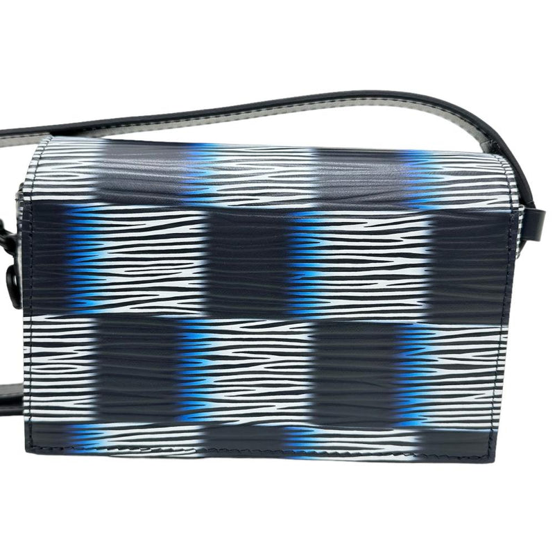 【LOUIS VUITTON/ルイ・ヴィトン】 スティーマー ウェアラブルウォレット ダミエラッシュ M82819 ショルダーバッグ PVC/レザー ブルー メンズ【中古】【真子質店】【BL】




【TMaMox】
