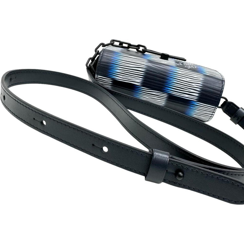 【LOUIS VUITTON/ルイ・ヴィトン】 スティーマー ウェアラブルウォレット ダミエラッシュ M82819 ショルダーバッグ PVC/レザー ブルー メンズ【中古】【真子質店】【BL】




【TMaMox】