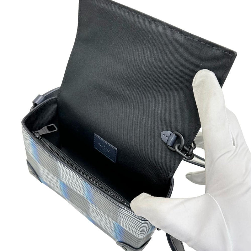 【LOUIS VUITTON/ルイ・ヴィトン】 スティーマー ウェアラブルウォレット ダミエラッシュ M82819 ショルダーバッグ PVC/レザー ブルー メンズ【中古】【真子質店】【BL】




【TMaMox】