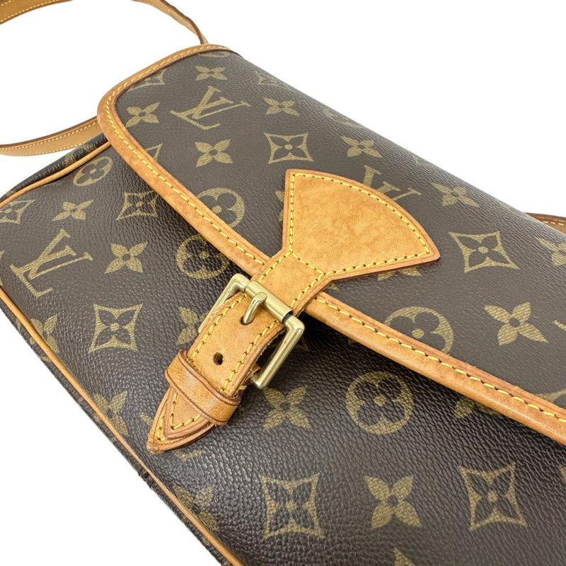 【LOUIS VUITTON/ルイ・ヴィトン】 ソローニュ モノグラム M42250 ショルダーバッグ PVC/レザー ブラウン レディース【中古】【真子質店】【BL】




【MiMox】