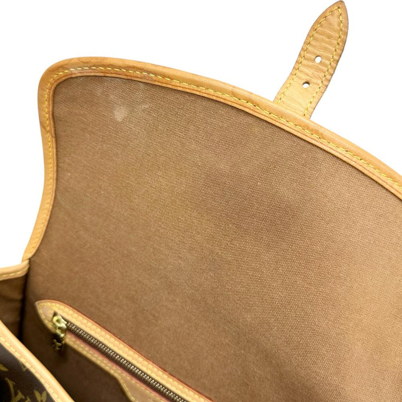 【LOUIS VUITTON/ルイ・ヴィトン】 ソローニュ モノグラム M42250 ショルダーバッグ PVC/レザー ブラウン レディース【中古】【真子質店】【BL】




【MiMox】