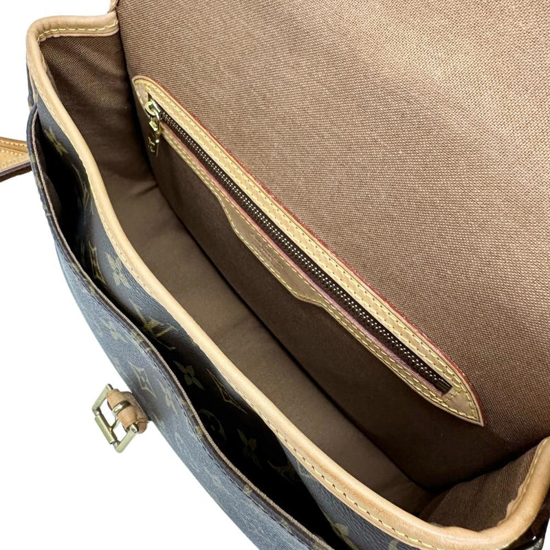 【LOUIS VUITTON/ルイ・ヴィトン】 ソローニュ モノグラム M42250 ショルダーバッグ PVC/レザー ブラウン レディース【中古】【真子質店】【BL】




【MiMox】