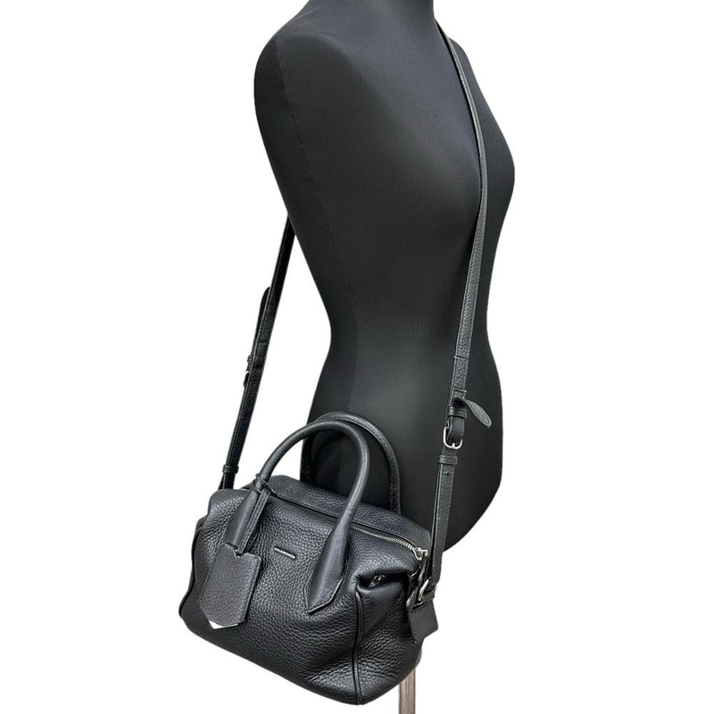【BALENCIAGA/バレンシアガ】 インファンタ ミニ  390922  ハンドバッグ 2WAY ショルダーバッグ レザー ブラック /シルバー金具 レディース【中古】【真子質店】【BL】




【MoKx】
