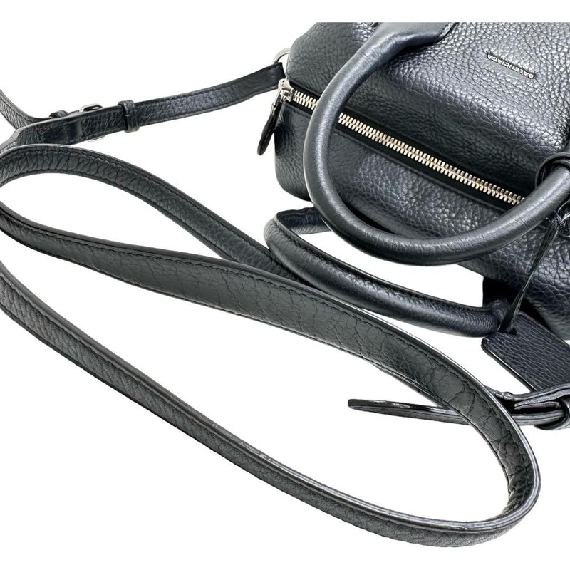 【BALENCIAGA/バレンシアガ】 インファンタ ミニ  390922  ハンドバッグ 2WAY ショルダーバッグ レザー ブラック /シルバー金具 レディース【中古】【真子質店】【BL】




【MoKx】