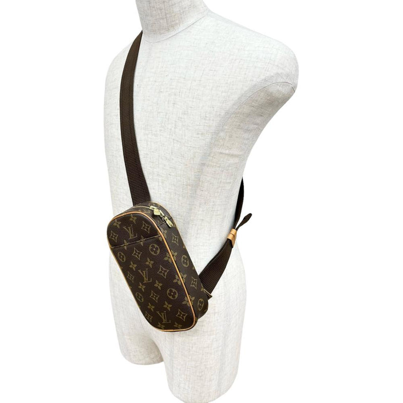 【LOUIS VUITTON/ルイ・ヴィトン】 ポシェット・ガンジュ モノグラム M51870 ボディバッグ PVC/レザー ブラウン レディース【中古】【真子質店】【BL】




【YMox】