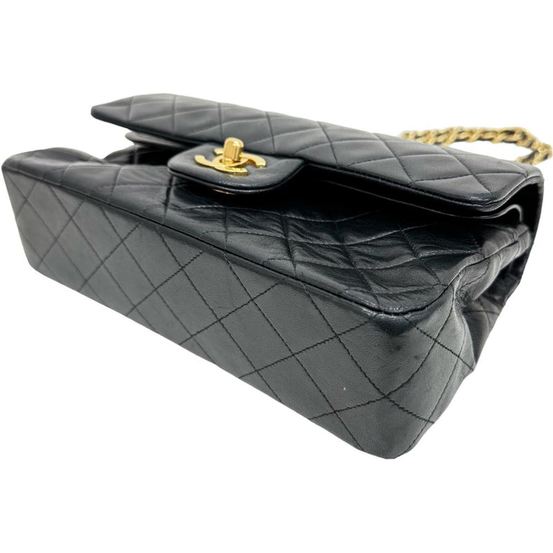 【CHANEL/シャネル】 マトラッセ チェーンショルダー A01113 Wフラップ ショルダーバッグ 15番台(2011年頃） ラムスキン ブラック/ゴールド金具 レディース【中古】【真子質店】【BL】




【MaTxx】