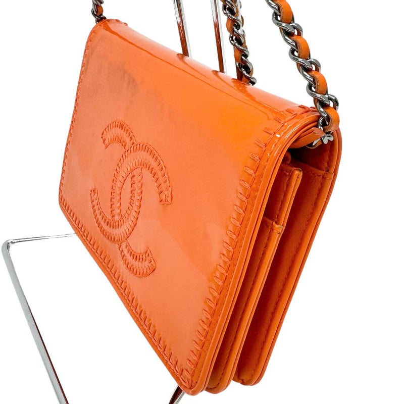 【CHANEL/シャネル】 ココマーク チェーンウォレット Gカード/Sシール有 ショルダーバッグ パテントレザー オレンジ レディース【中古】【真子質店】【BL】




【ITxx】